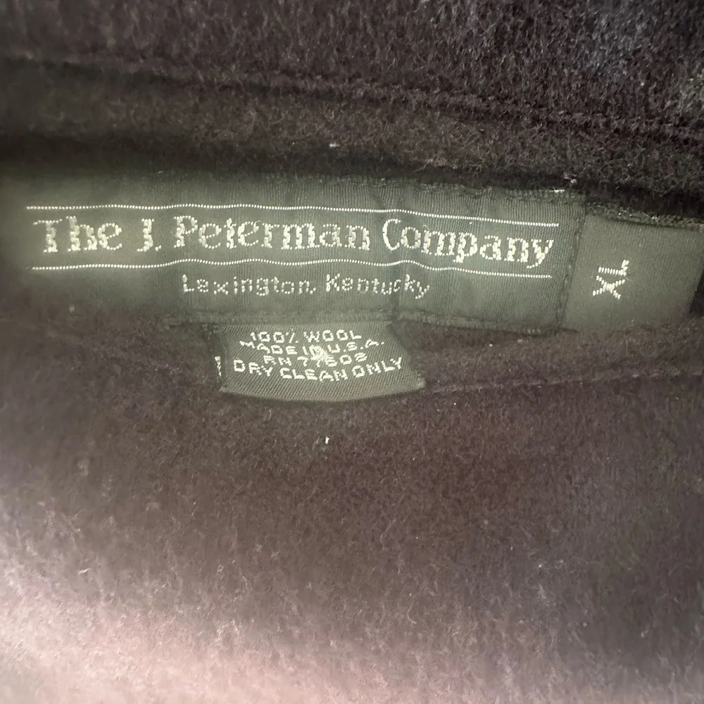 Men's Beige and Black Coat - Picture 3 of 3